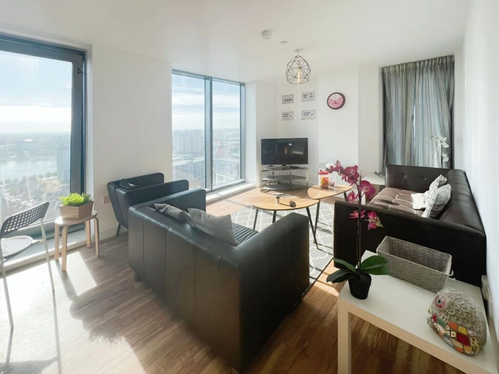 Michigan Point,  Michigan Avenue, Salford