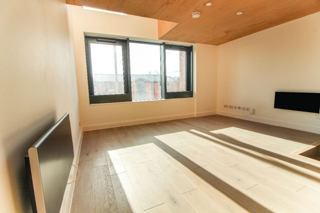 Sky Gardens, Spinners Way